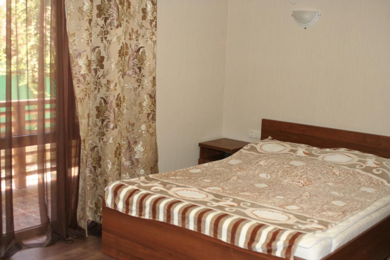 بيزوندا Guest House Sirius المظهر الخارجي الصورة