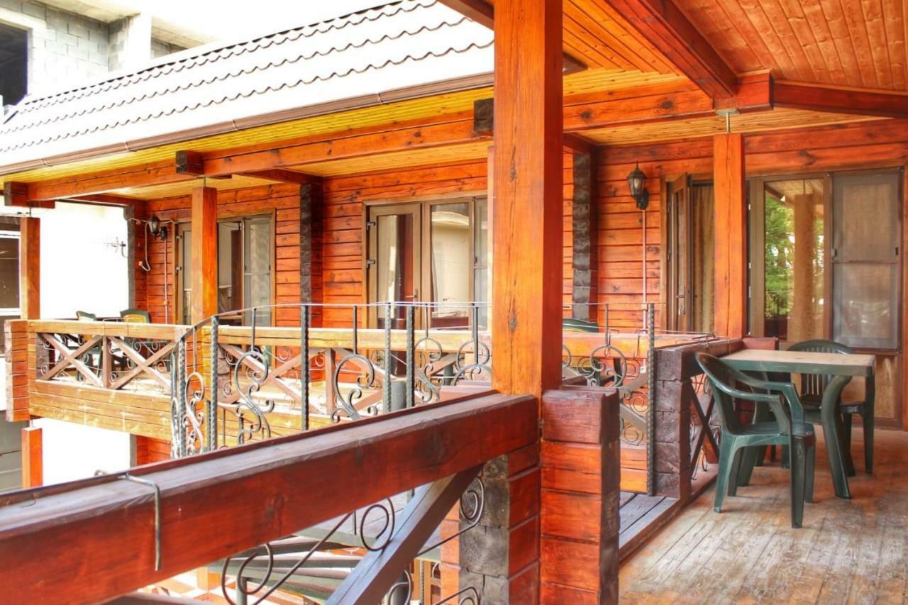 بيزوندا Guest House Sirius المظهر الخارجي الصورة